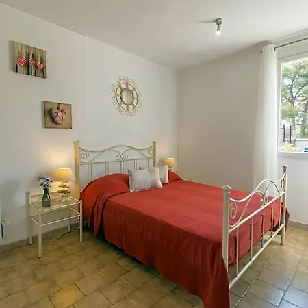 La Grande Auguiere, Familiale Et Spacieuse Au Coeur Du Vignoble Et A 300m De La Hotel